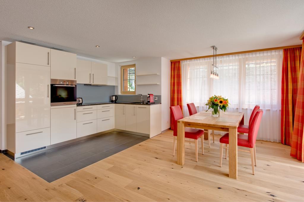 Jaegerhof Serviced Apartements Zermatt Phòng bức ảnh